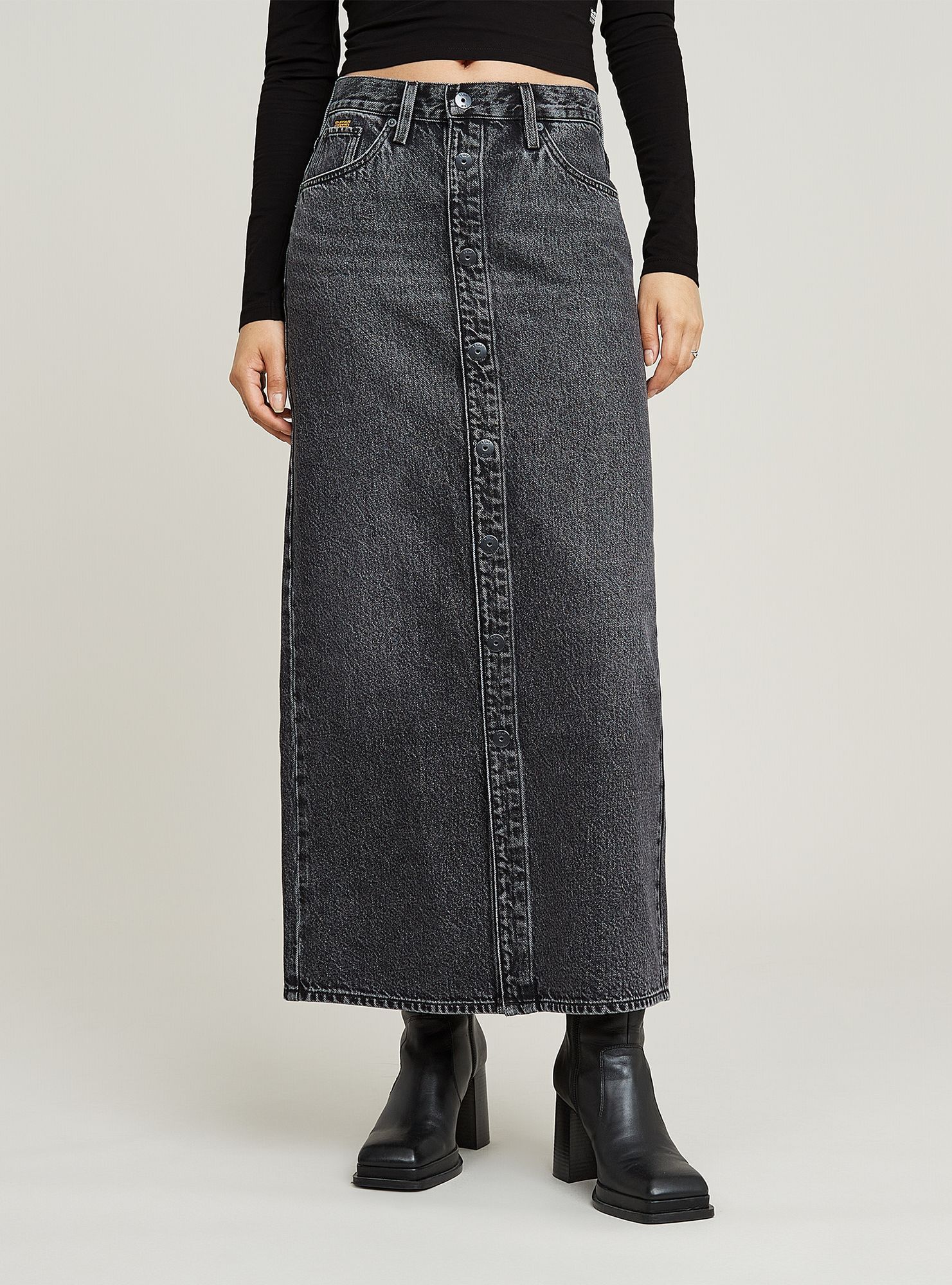 Jeanskleid G-STAR "Viktoria Snaps Long Rock", Damen, Gr. 26, Normalgrößen, faded eolith grau, Obermaterial: 37% Baumwolle, Kleider