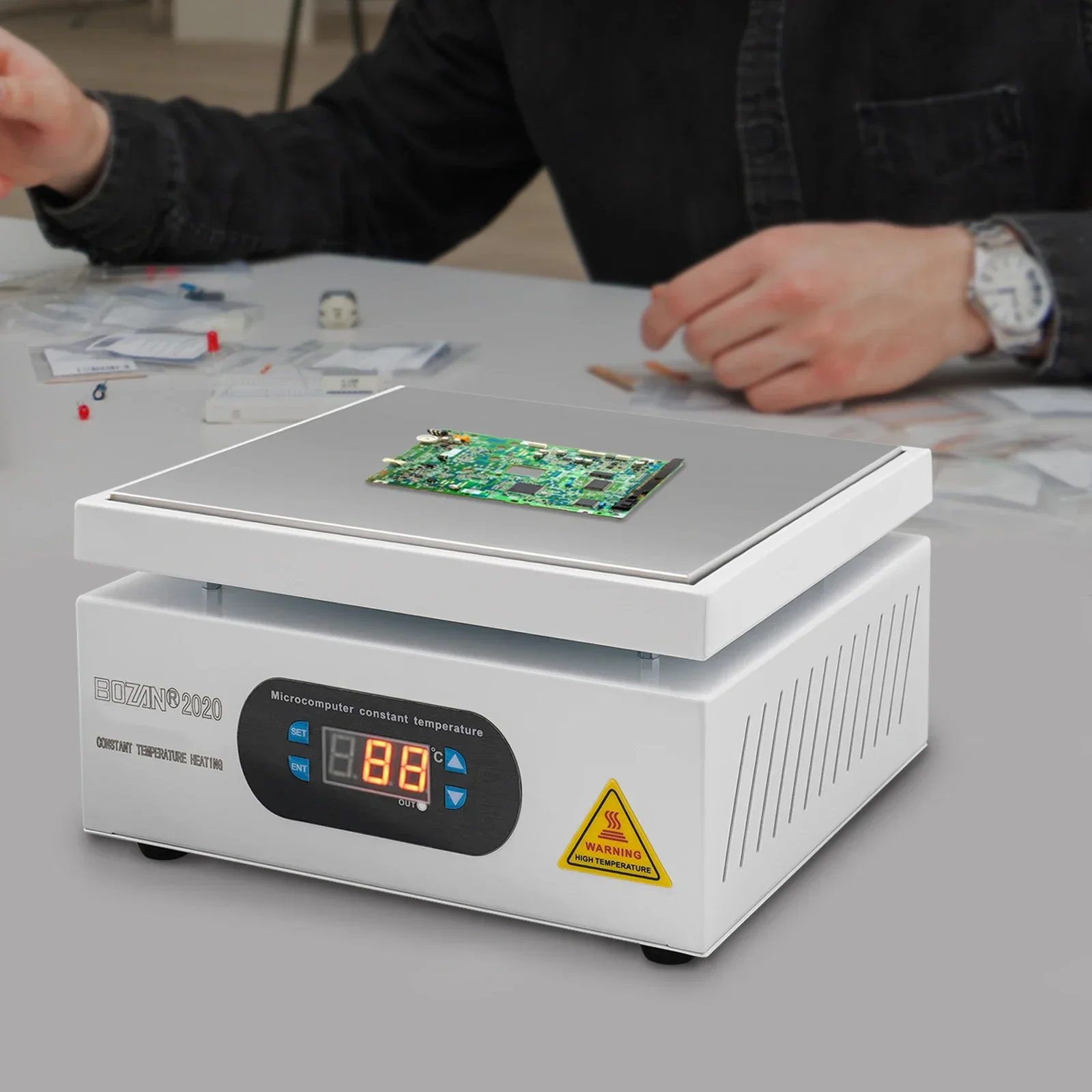 Elektrische Lötplatte mit Einstellbarer Temperatur 700W Mikrocomputer-gesteuerte Elektrische Heizplatte, Vorheizplatte für Schweißarbeiten