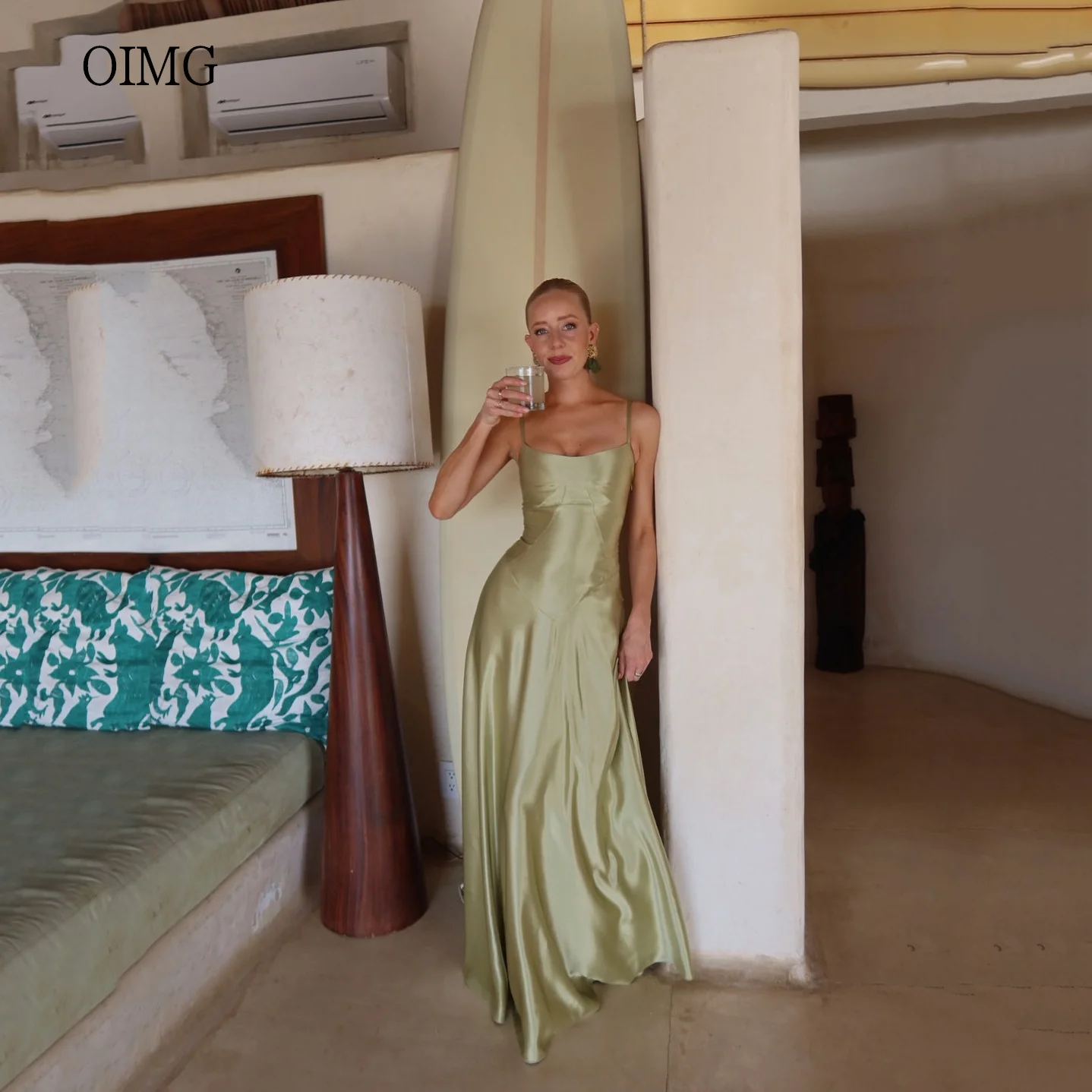 OIMG Einfache Spaghetti Strap A-linie Prom Kleider Backless Party Kleid Bodenlangen Abendkleid vestidos de festa Angepasst Image