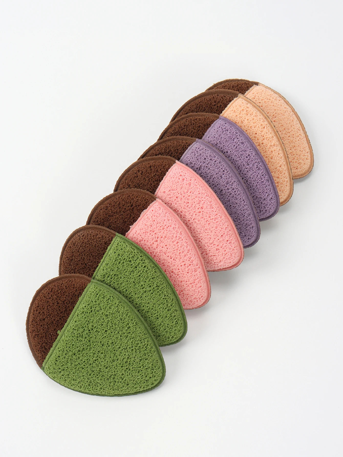 Keluli Reinigungsschwamm, ein Sanfter Gesichtsreinigungsschwamm, Ist Wiederverwendbar und Kann Tiefenreinigung und Peeling Anbringen Image