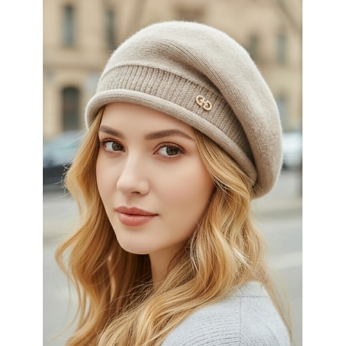 Weiche Damen-Baskenmütze aus Polyesterstrick, leichtes, wollähnliches Garn, mehrfarbig, klassischer französischer Stil für den Alltag, Stadtbummel, Reisen und Herbst-Winter-Mode Image