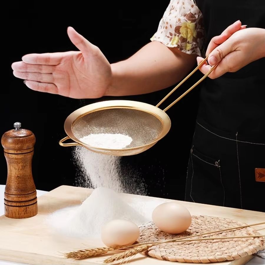 Gold Stainless Steel Strainer 7.5in Kitchen Colander Sieve With Hook For Flour, Juice, Soybean Milk & Rice xl