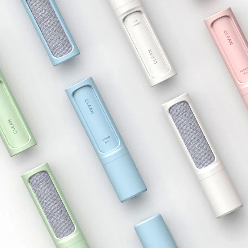 Reusable Pet Hair Remover Brush & Self Cleaning Lint Roller For Clothes And Furniture white