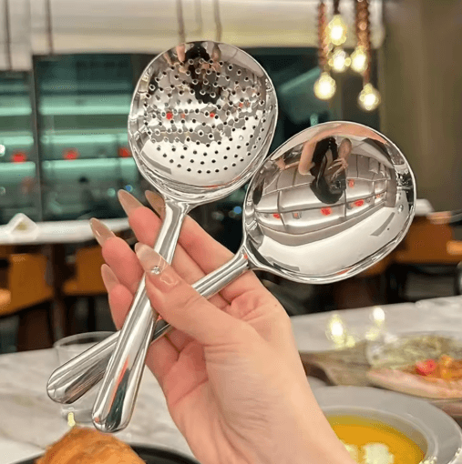 Heavy Duty Stainless Steel Kitchen Ladle Heat Resistant Serving Spoon With Drain Hole 2pcs