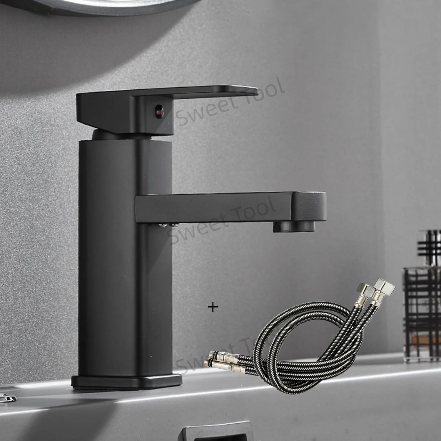 Black & Chrome Single Handle Sink Faucet chrome High And Hose abs Plastic g1 2