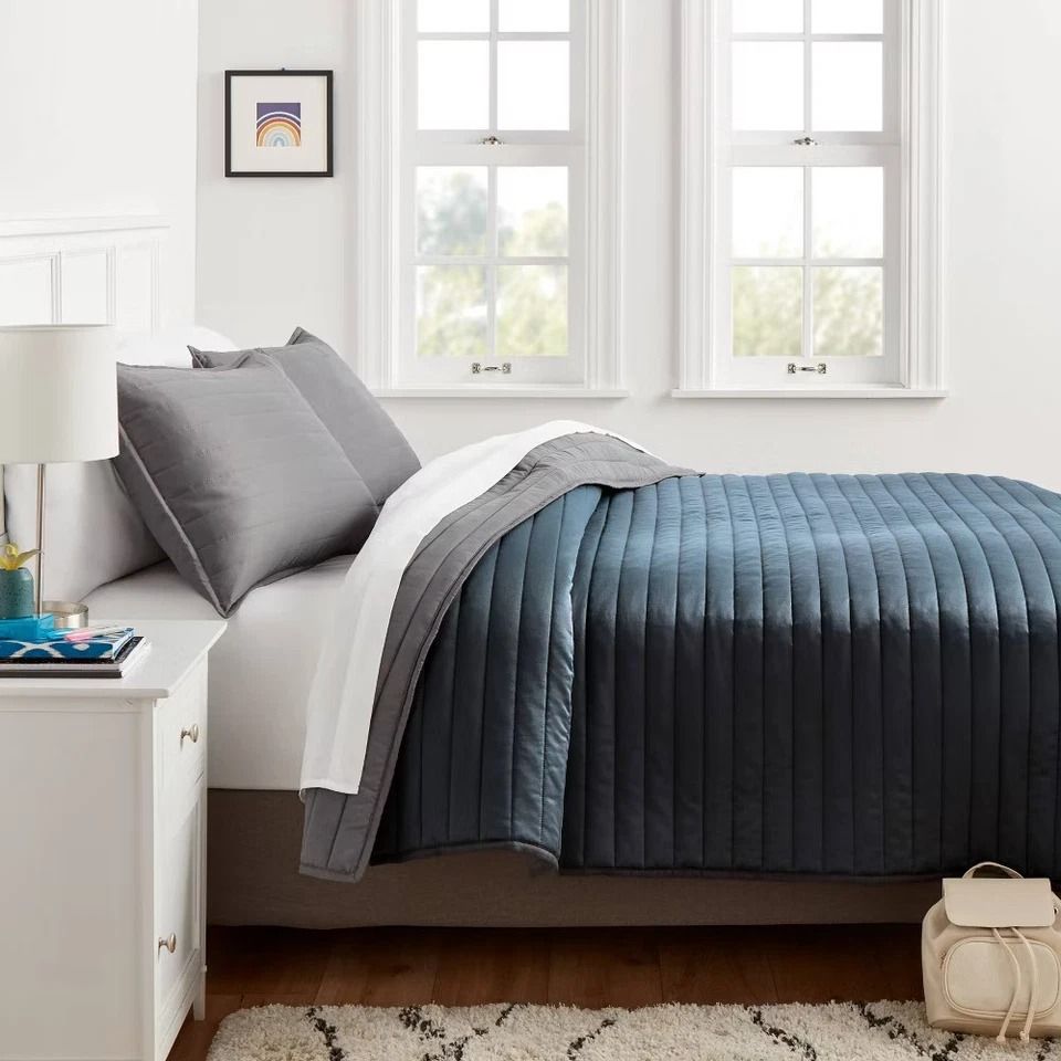 Midweight Sateen Full Queen Satin Quilt Dark Gray, Room Essentials Cozy Coverlet, Soft Polyester Fill, Machine Washable Midweight Sateen Full Queen Satin Quilt Dark Gray, Room Essentials Cozy Coverlet, Soft Polyester Fill, Machine Washable