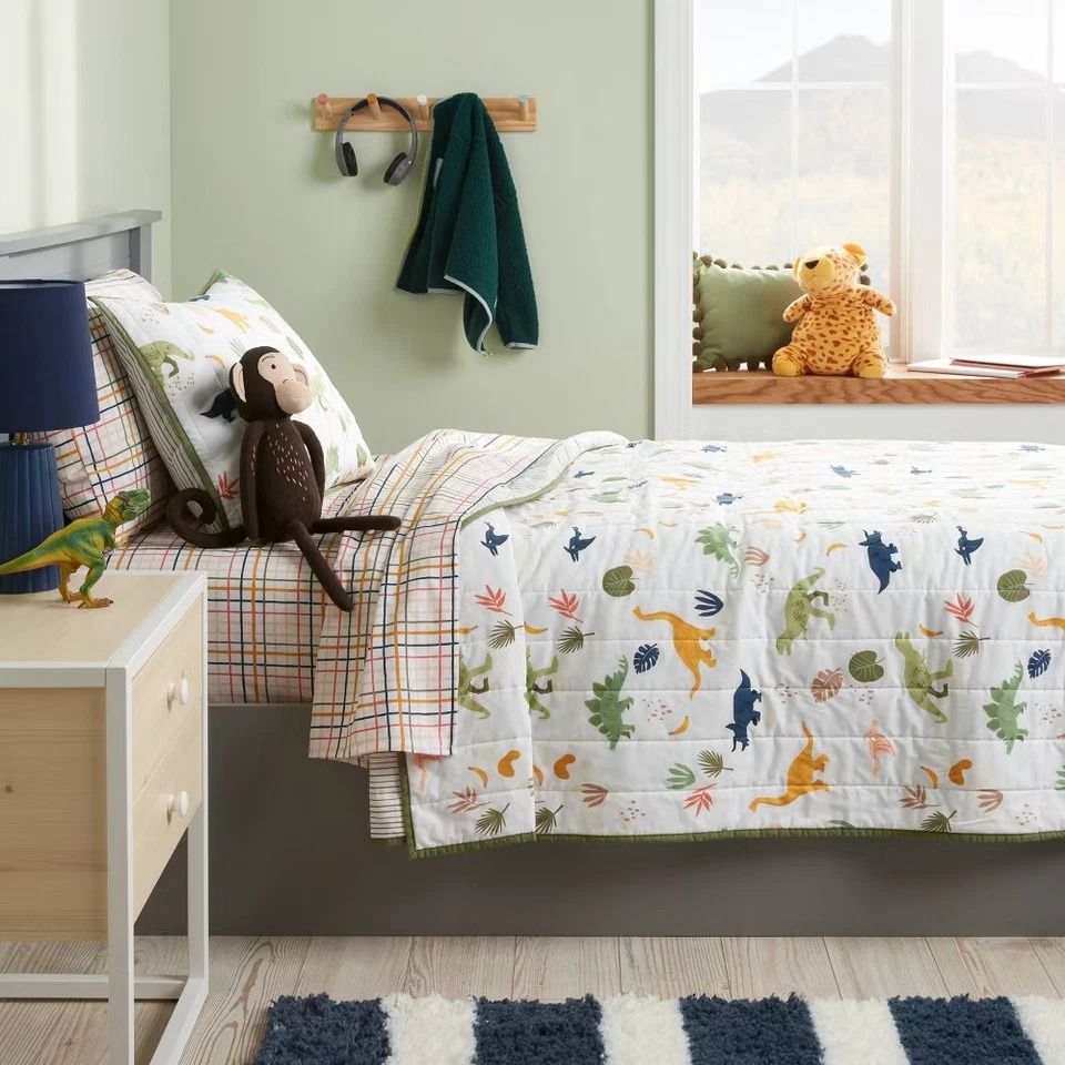 Dinosaur Poly Cotton Quilt For Full Queen Beds Pillowfort, Fun Kids Quilt, Soft Bedding For Children Room Dinosaur Poly Cotton Quilt For Full Queen Beds Pillowfort, Fun Kids Quilt, Soft Bedding For Children Room