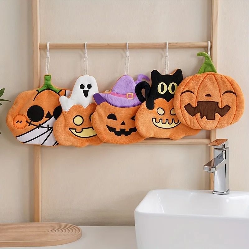 Halloween Cute Pumpkin Coral Velvet Hanging Hand Towel d