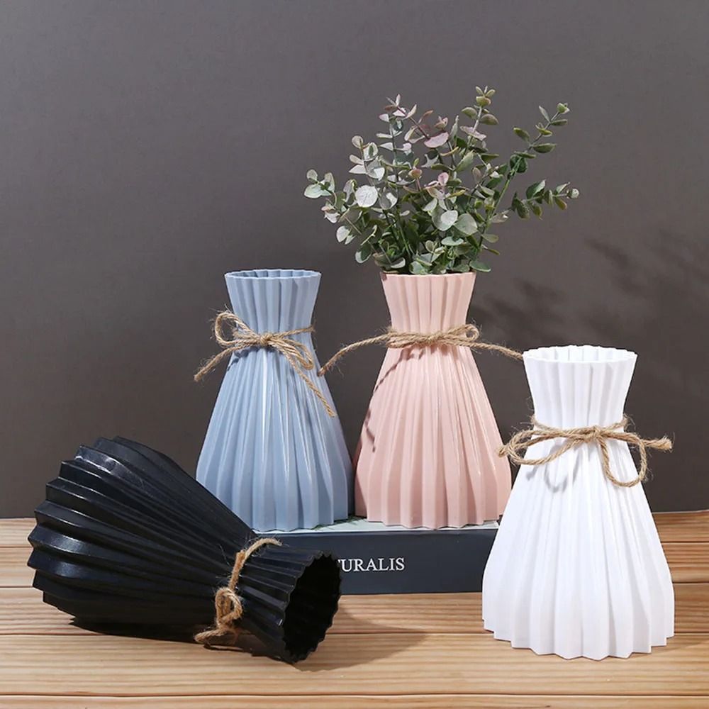 Modern Origami Style Plastic Pleated Flower Vase black