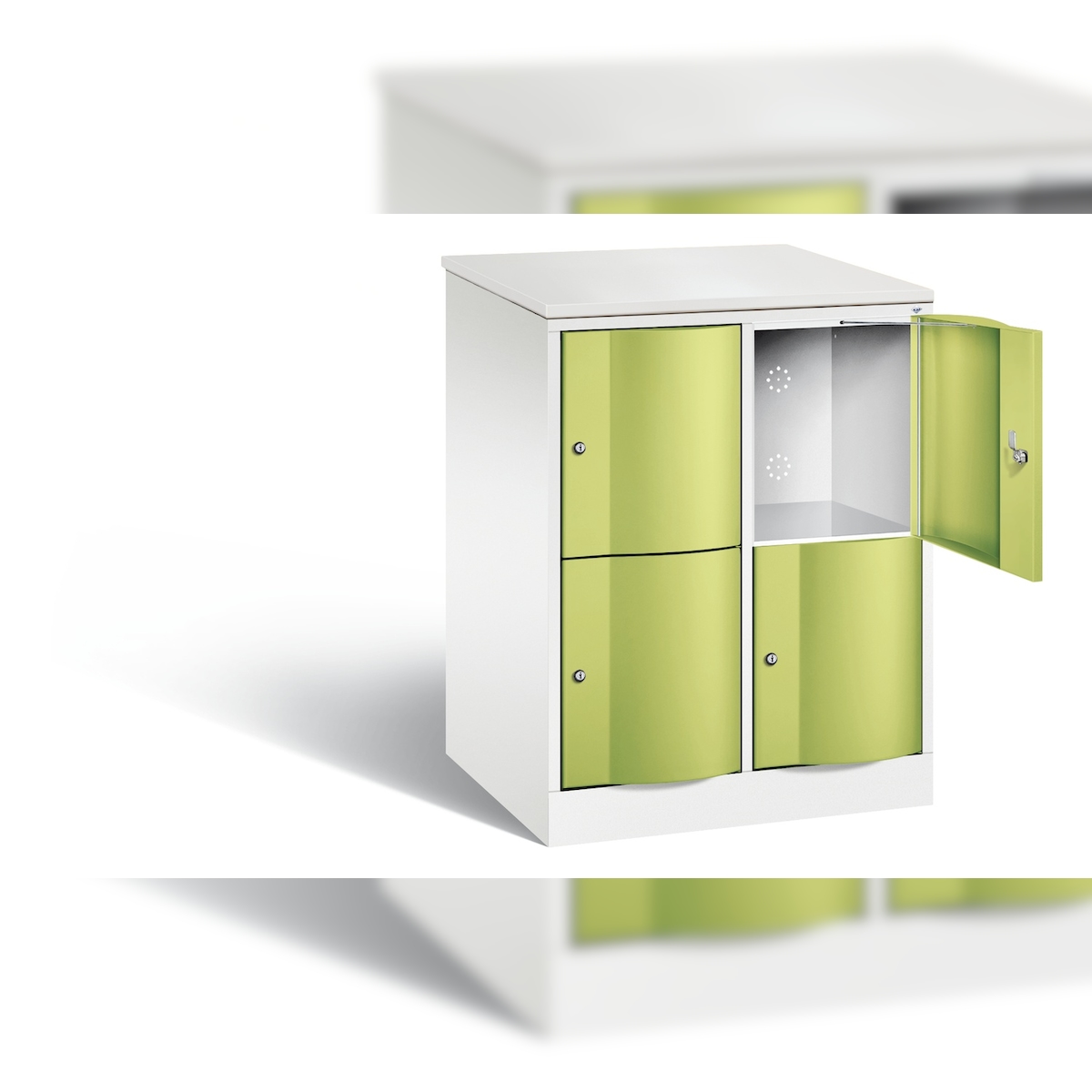 C+P XL-Schließfachschrank Resisto, H1077xB772xT640mm Image