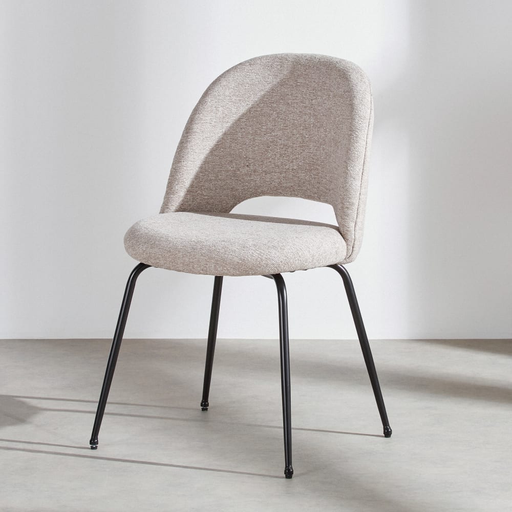 Chaise en textile beige et acier noir