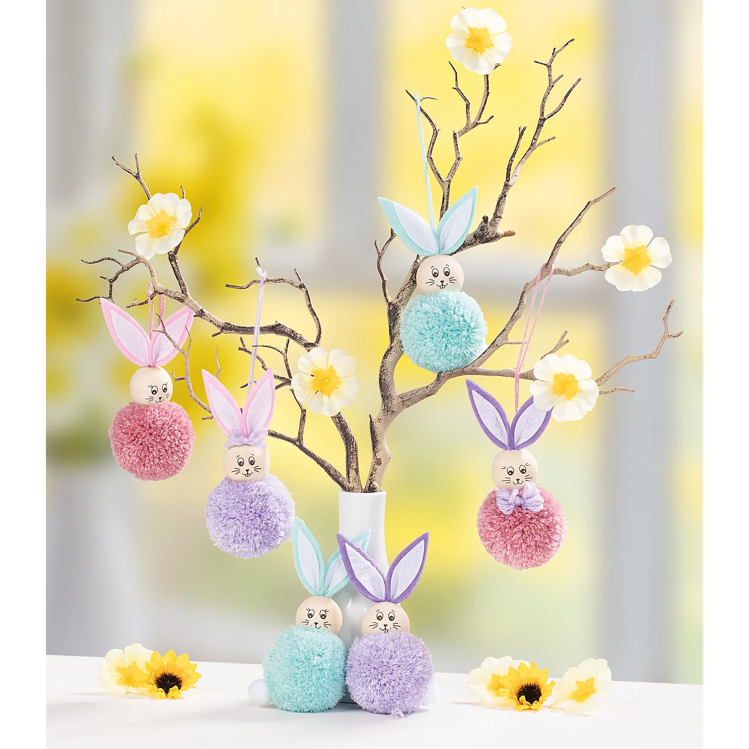 buttinette Bastel-Set Pompon Hasen, 12 Stück