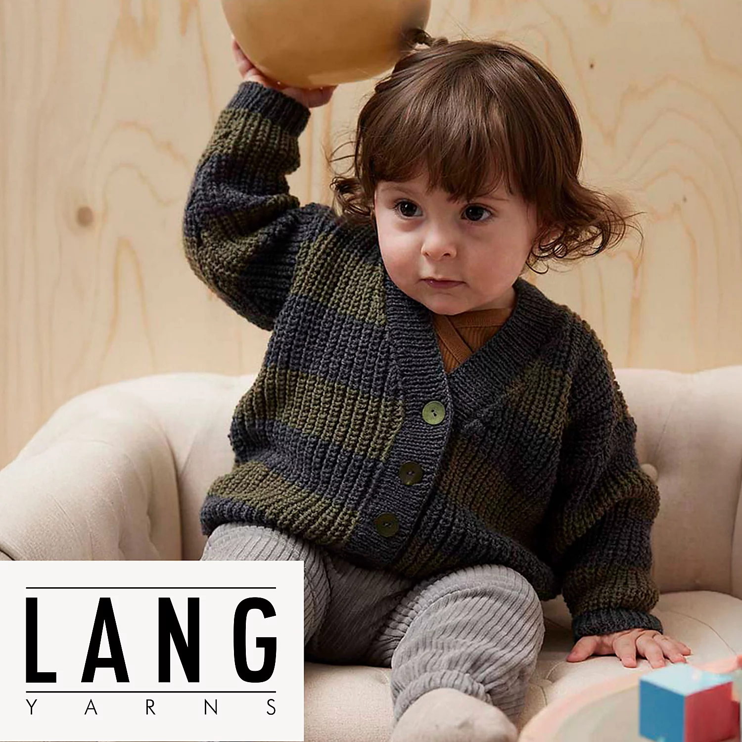 Strickanleitung – Cardigan Théo aus Lang Yarns Merino 200 Bébé Image