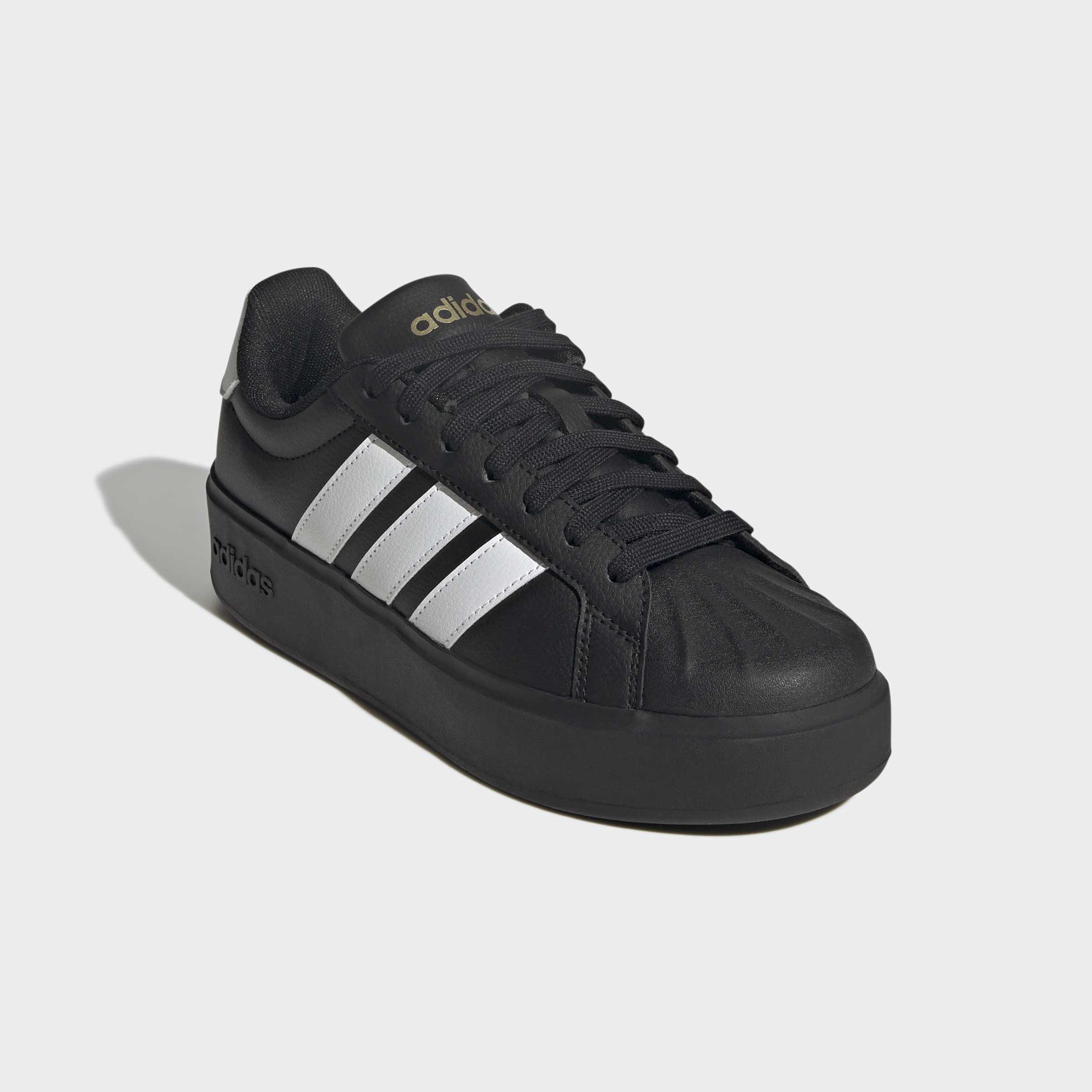 Plateausneaker ADIDAS SPORTSWEAR "STREETTALK BOLD", Damen, Gr. 40, core schwarz, ftwr weiß, matte gold, Synthetik, Schuhe Plateausneaker, inspiriert vom Design des adidas Superstar