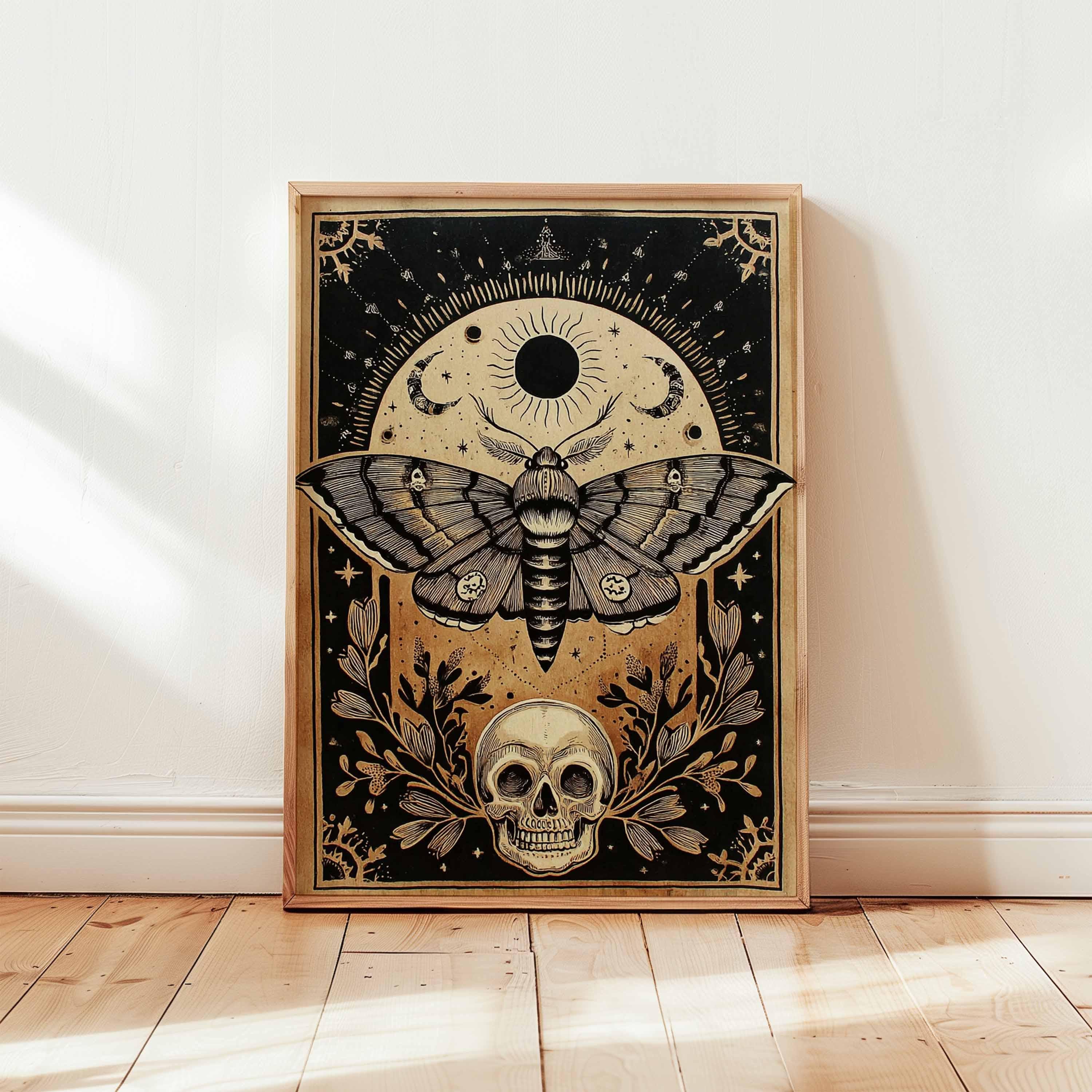 Stampa gotica con falena e teschio, decorazione murale oscura e celeste