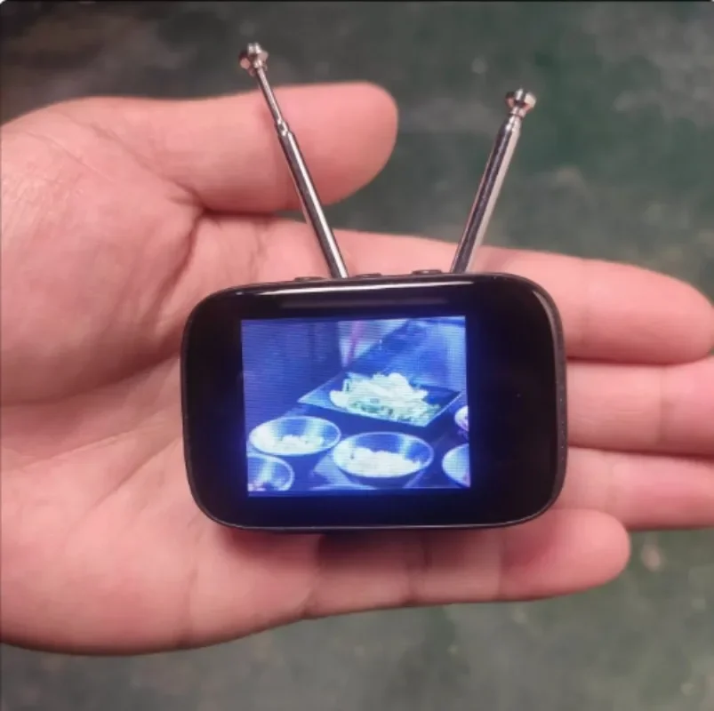 Retro Mini Touchscreen TV Fernsehen W-atch Puppenhaus Szene Modell Miniatur TV Modell Spielzeug Küche Möbel Anpassbare Inhalt