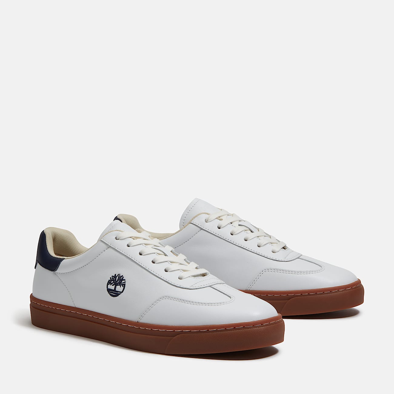 Sneaker TIMBERLAND "LISBON ESSENTIAL LOW LACE UP SNEAKER", Herren, Gr. 43, weiß fg w navy, Leder, Schuhe Sneaker