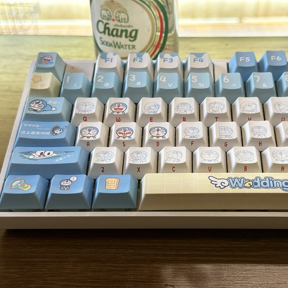 Original Doraemon Tastenkappen 120 Tasten HOA Cherry Profile Cartoon Tastenkappen MX Switch PBT Maschine Gaming Mechanische Tastaturkappe Image