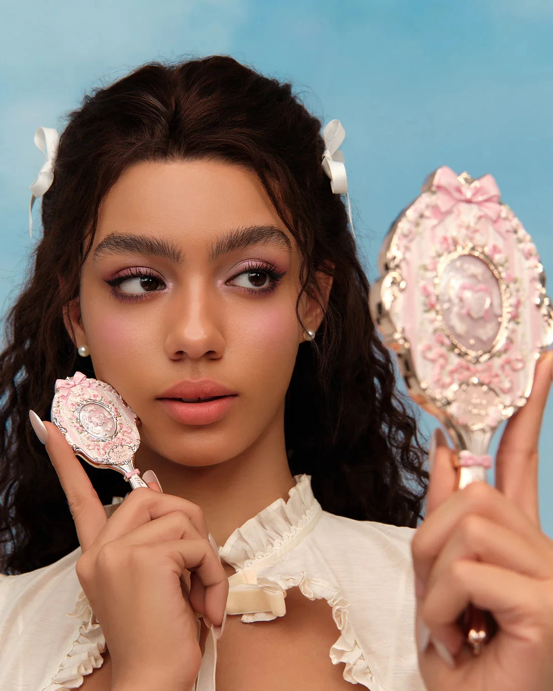 Flower Know Bunny Garde Serie Kompakter Handspiegel Tragbarer Kosmetik-Schminkspiegel