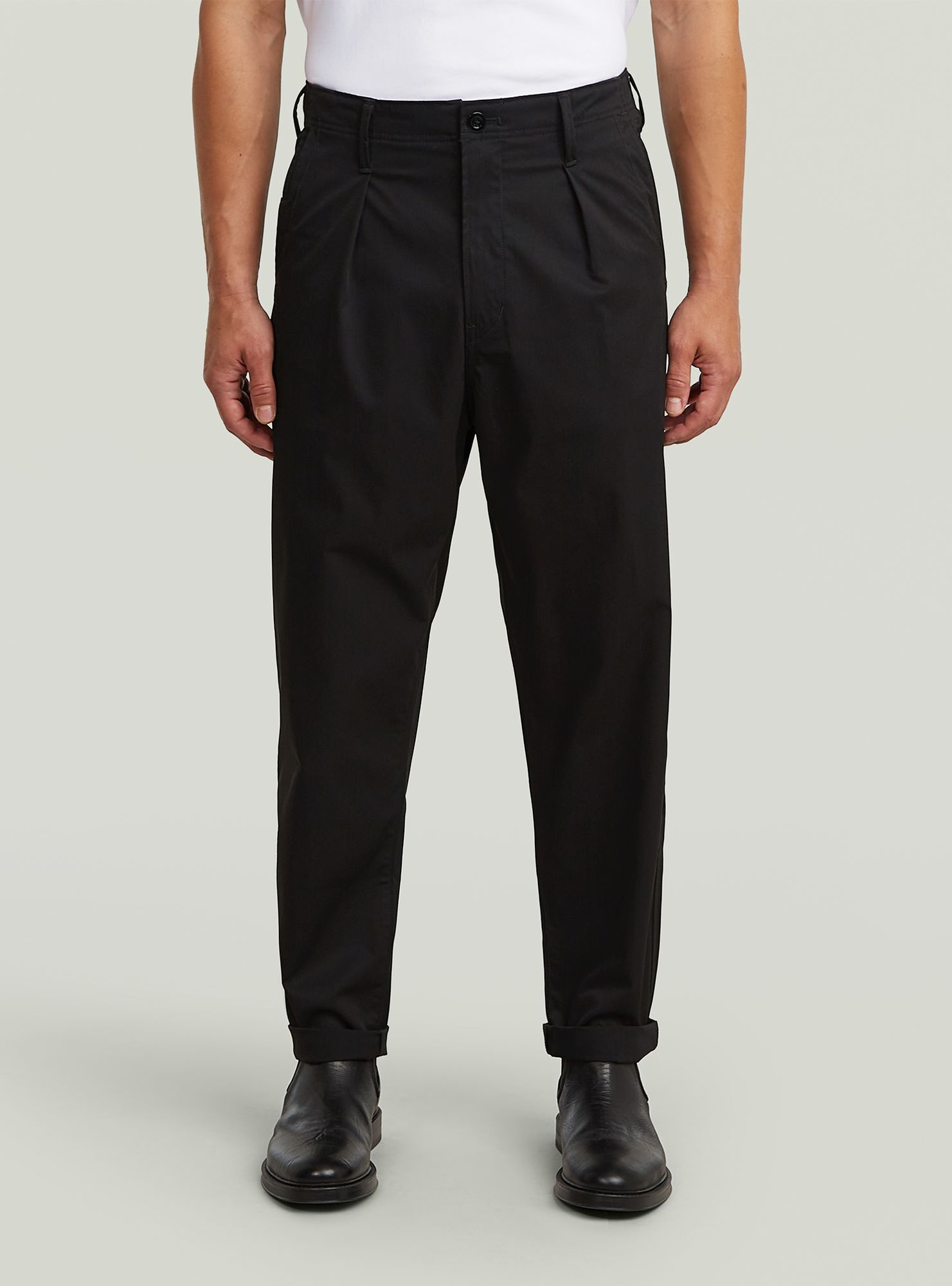 Chinohose G-STAR "Pleated Chino Relaxed Tapered", Herren, Gr. 36, Länge 36, dk schwarz, Obermaterial: 75% Polyester, 25% Elastomultiester, Hosen Chinohose