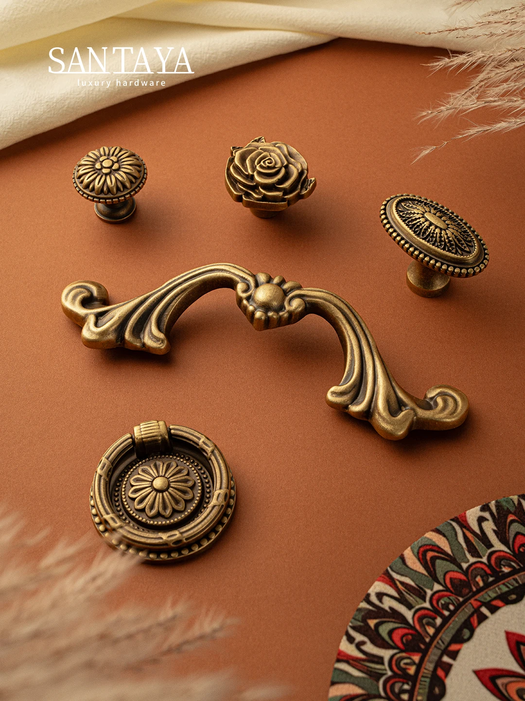 Santaya Massive antike Messinggriffe, Vintage-Griffe, Küchenschrankgriffe, Kleiderschrank, Schublade, Knöpfe, Möbel, Bronze-Griff