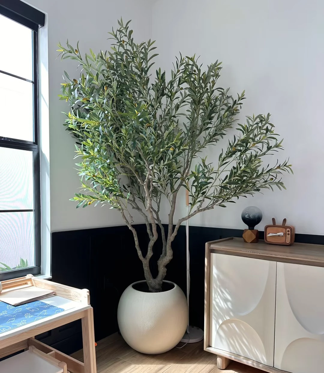 Albero di Ulivo Artificiale Q179 Bonsai Verde Pianta Decorativa in Vaso Albero di Ulivo Artificiale per Decorazione Giardino Esterno