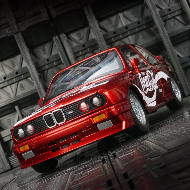 1/24 Simulation BMW M3 E30 Coca Cola beschichtetes Legierungsautomodell 1988, empfohlenes Kinderspielzeug