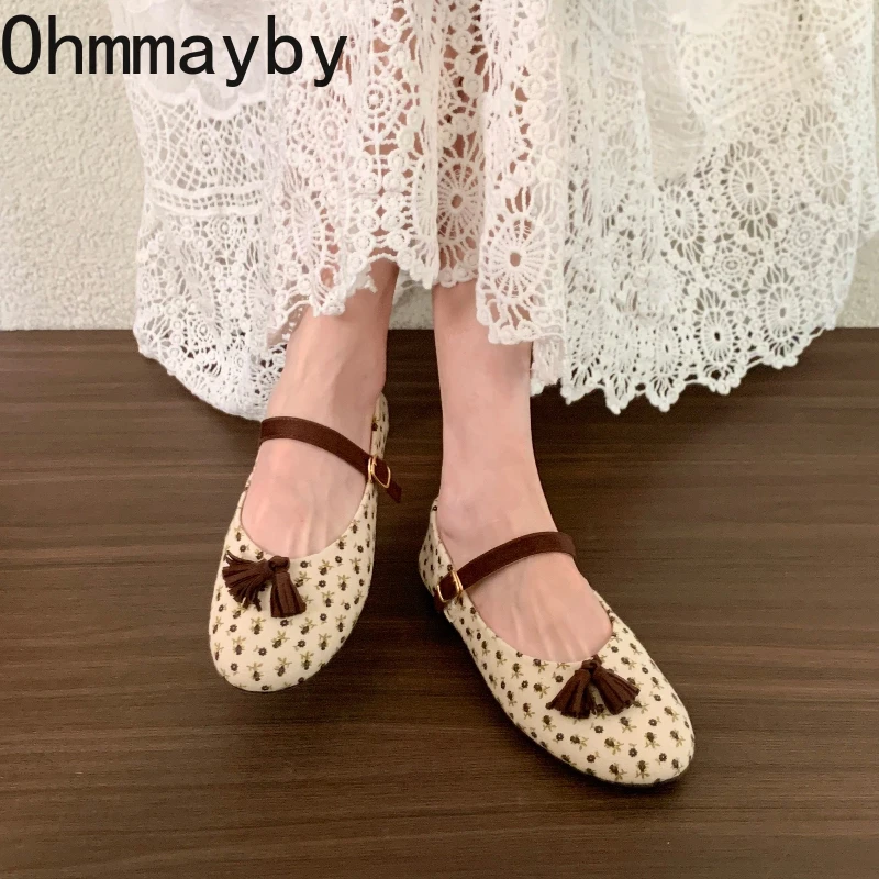 Designer-Schuhe mit runder Zehenpartie und Quasten für Damen, schlichte flache Schuhe mit Schnallenriemen, elegante Damenschuhe mit weicher Sohle, Mary-Jane-Schuhe
