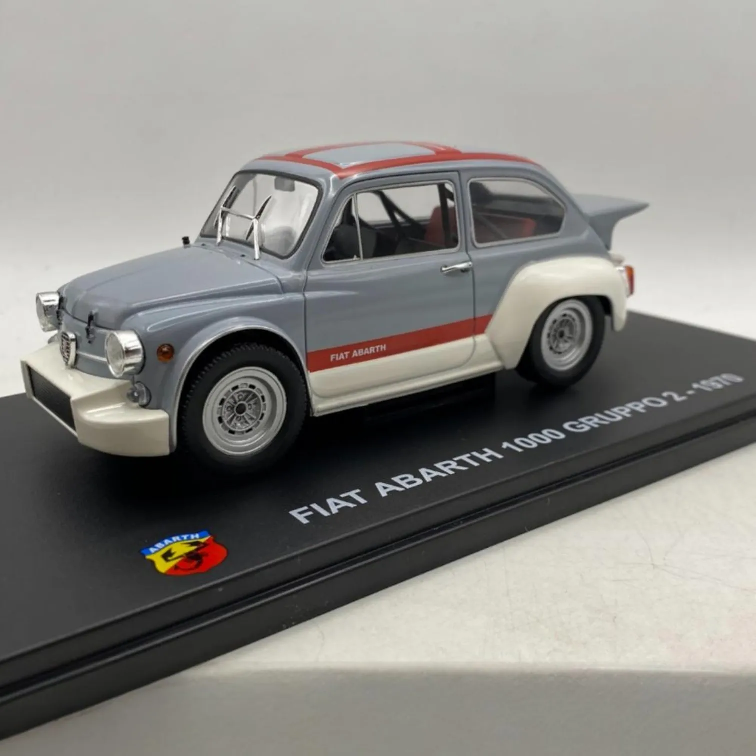 Hachette, Abarth 1000 Gruppo 2 1970 Italienischer Klassischer Rennwagen, Ultimative Ausdrucksform der Wettbewerbskonstruktion, Druckguss-Miniatur, Maßstab 1:24, Abarth Italien Spezialsammlung, Ixo Image
