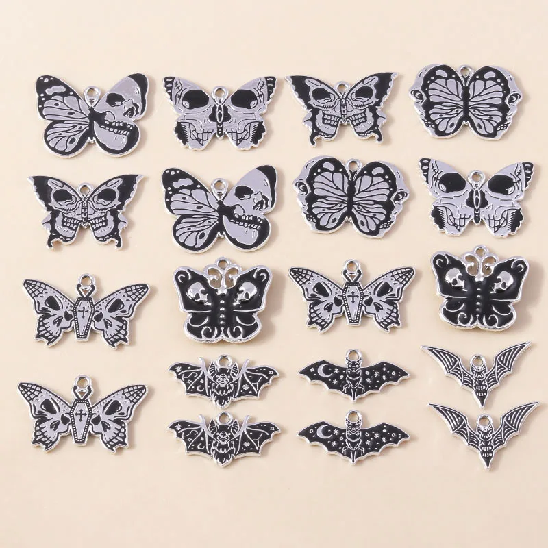 10 stücke Metall Punk Halloween Schädel Skelett Schmetterling Charme Fledermaus Tod Motte Anhänger für Schmuck Herstellung Ohrringe Halsketten Image
