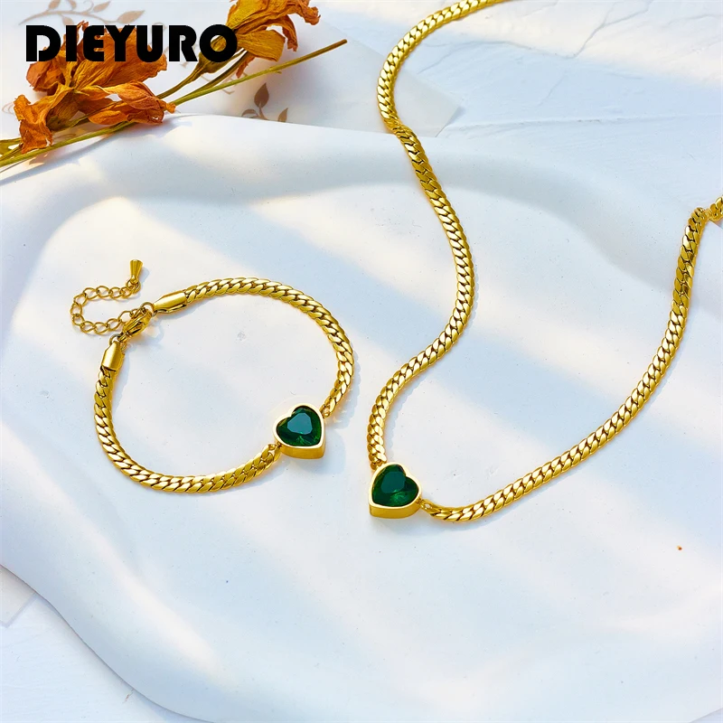 DIEYURO 316L Edelstahl Herzförmigen Grün Weiß Kristall Anhänger Halskette Armband Für Frauen Mode Schmuck Set Party Geschenk Image