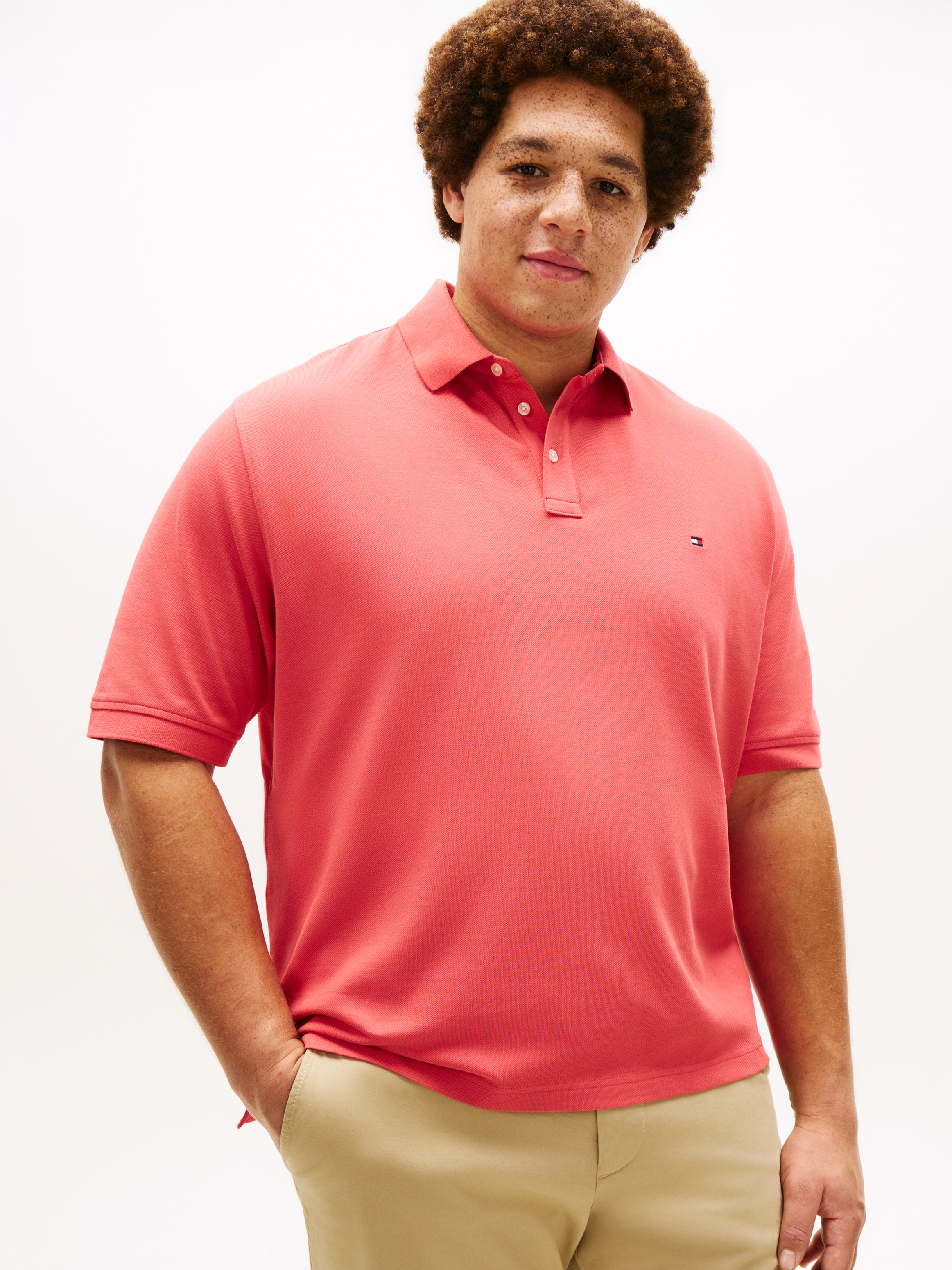 Poloshirt "1985 - REGULAR", Herren, Gr. 5XL, vintage rot, Jersey, Obermaterial: 96% Baumwolle, 4% Elasthan, TOMMY HILFIGER BIG & TALL, unifarben, regular fit hüftlang, Flachstrickbündchen, Shirts, elastisch, Regular Fit für große Größen