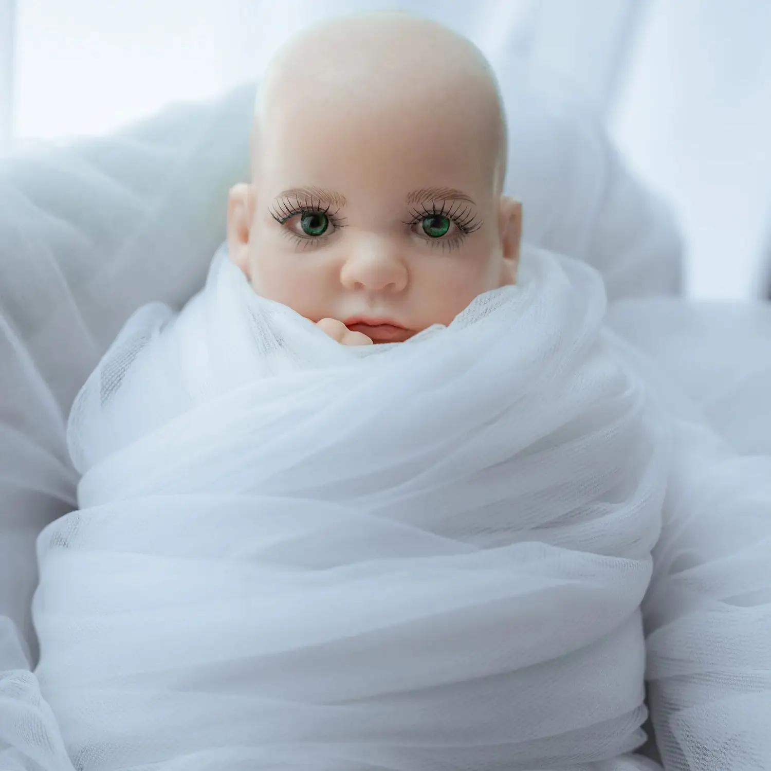 40 cm Realistische Weiche Silikon-Reborn-Baby-Puppe Junge 16 Zoll Neugeborenen-Sammelpuppe mit Kleidung für Puppen-Enthusiasten