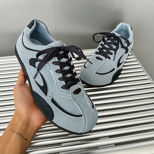 Lässige rote Herren-Sneaker, atmungsaktives Mesh-Obermaterial, bequeme Passform, perfekt für Alltag und Streetwear. Image