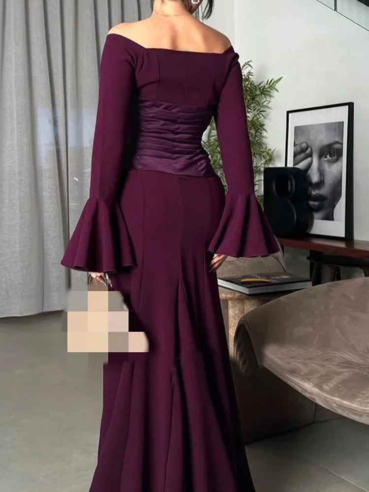 Abito sexy con colletto slash in puro colore Abito autunnale elegante da donna a vita alta con pieghe Abito lungo fino al pavimento Abito casual a maniche lunghe