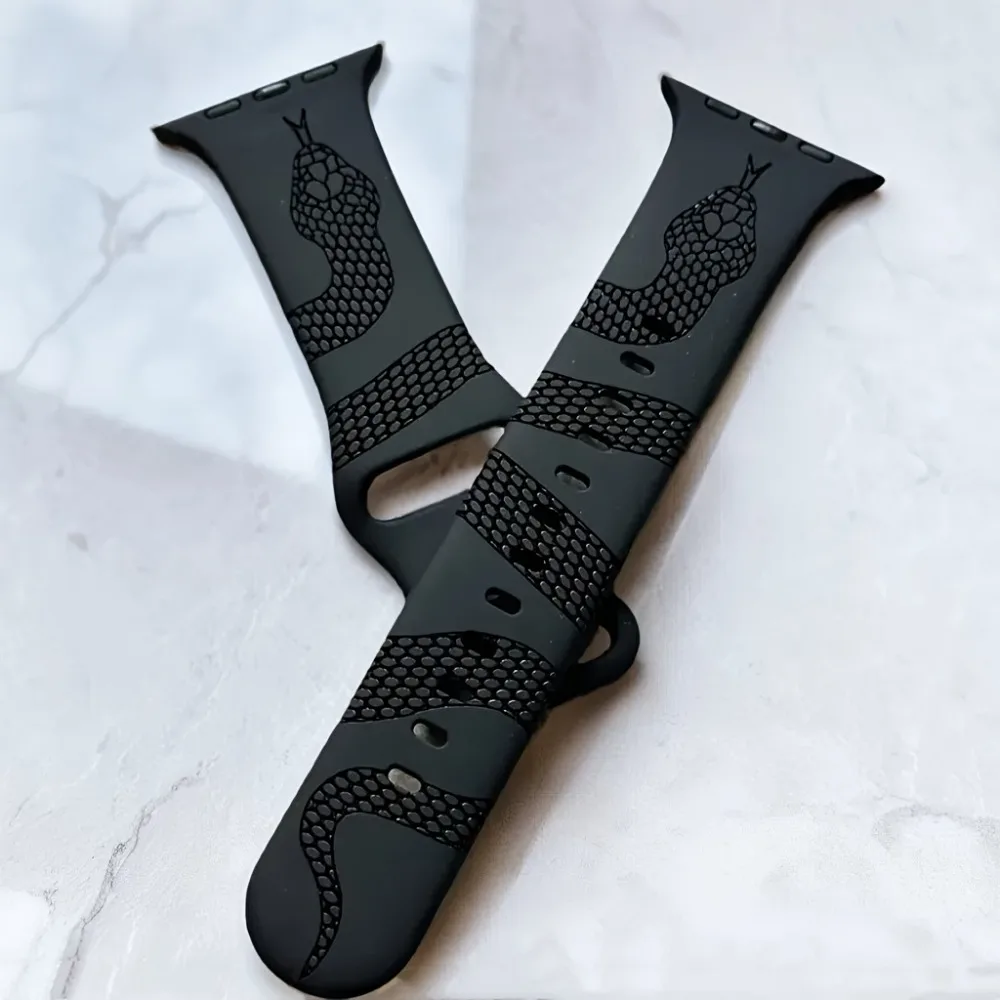 Neues graviertes Schlangenarmband für Apple Watch Band 44mm 42 46 38 49 40 41 45mm Silikonarmband iWatch Serie 10 9 8 7 6 5 4 Ultra 2 Image