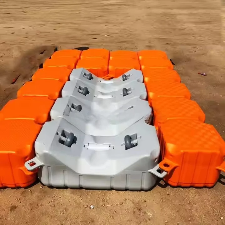 Neues Produkt: Schwimmender Bootssteg aus Kunststoff, Jet-Ski-Rollenbahn, Graue Schwimmbrücke für Meer und See, Schwimmender Bootssteg aus Kunststoff Image