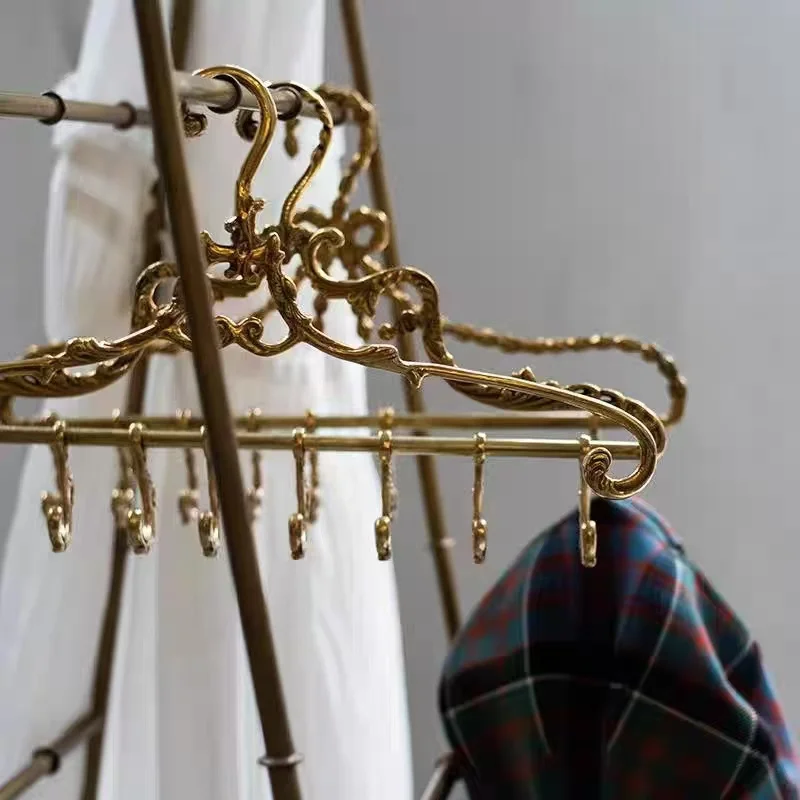 American Luxury Clothes Hanger Solid Brass Wedding Dress Hangers Heavy Wardrobe Clothes Coat Hangers Gold Decoration Metal Rack