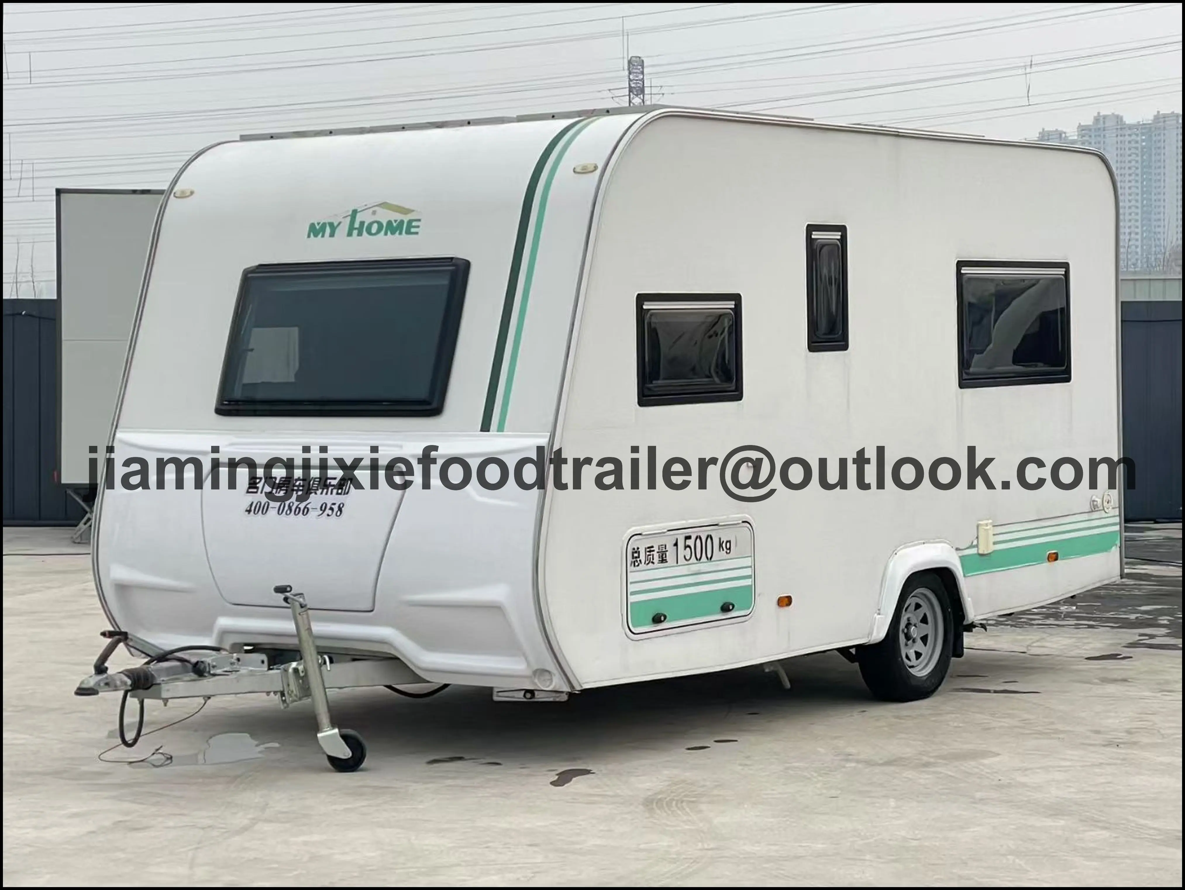 Günstiger Camper-Anhänger Offroad-Reiseanhänger Unabhängige Aufhängung Leichtgewicht Wasserdicht 200L Wassertank für Outdoor-Camping Image