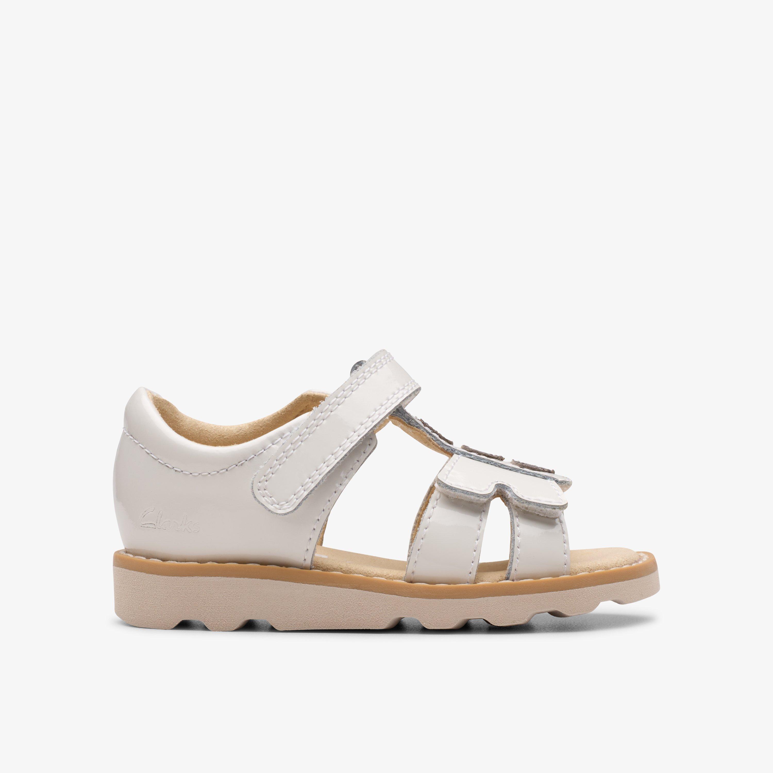 Crown Skip T. Weiße Patent Sandalen EU 23,5 / UK 6,5