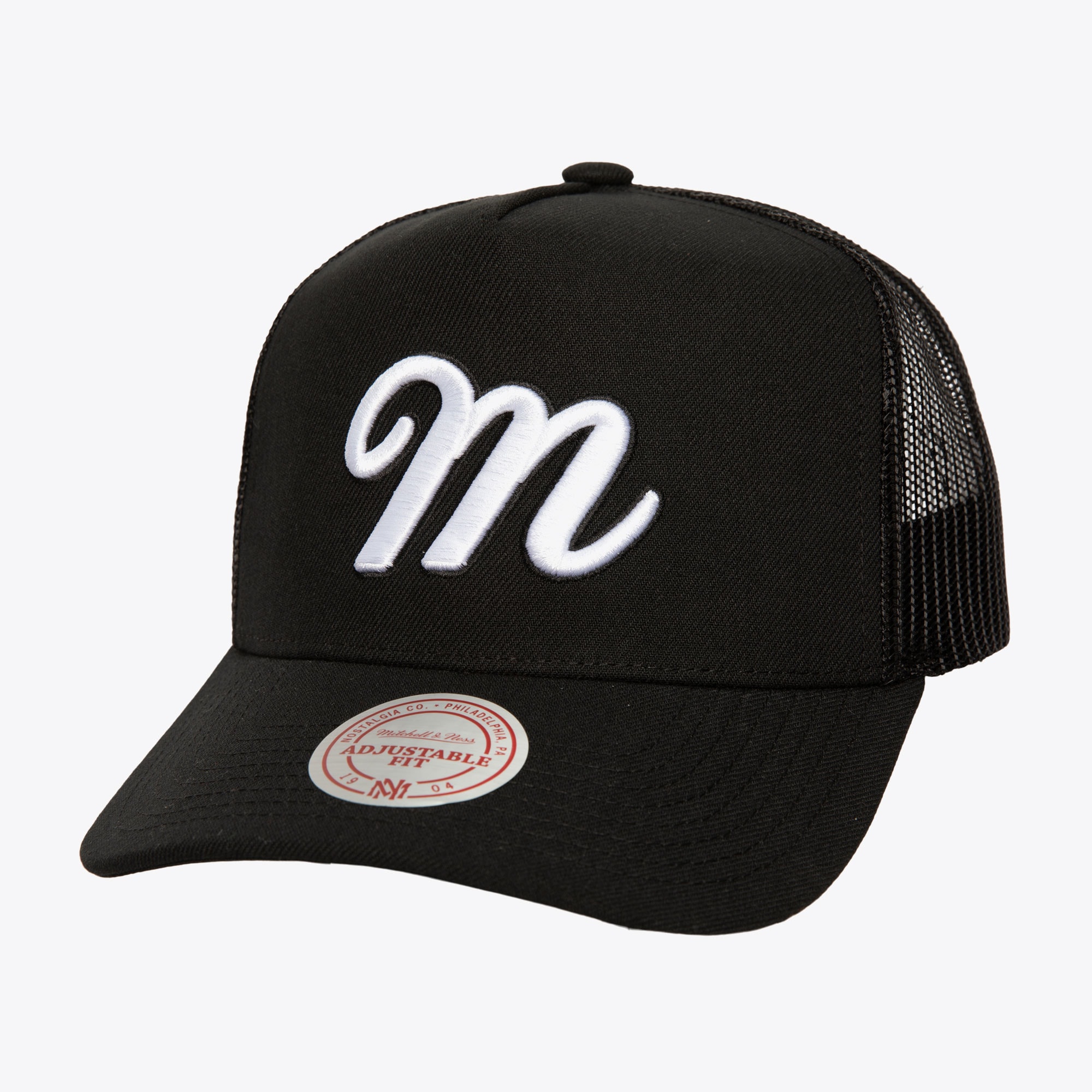 "Mitchell & Ness Classic M Trucker Cap" Image