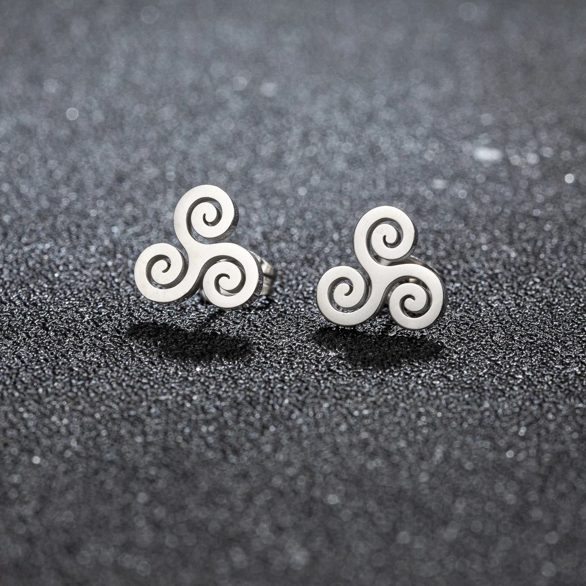 1 Paar Edelstahl-Film-Ohrringe für Damen, schlicht, modisch, Piercing, Schmuck, Accessoires, Geschenk Image