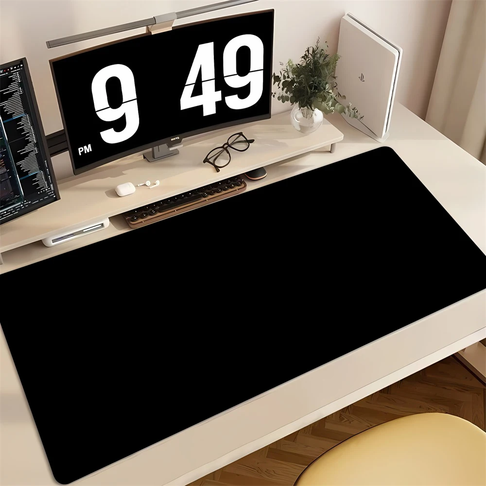 XXL Mauspad Schwarz Gamer-Mausunterlage Große Computer-PC-Schreibtischunterlage 900X400 Tastatur Anime Büro-Teppich Spielmatte Kawaii Erweiterte Ausführung Image
