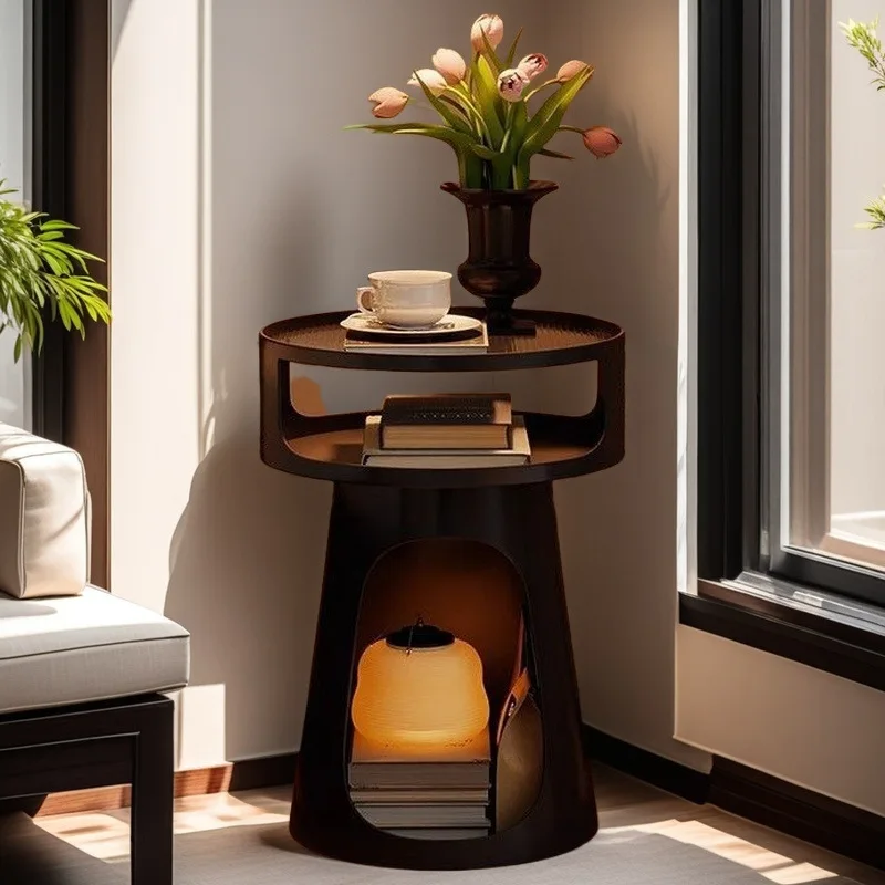 Vintage-Beistelltisch, moderne kreative Couchtische, Wohnzimmer, Sofa neben rundem Ecktisch, Schlafzimmerdekoration, Nachttische
