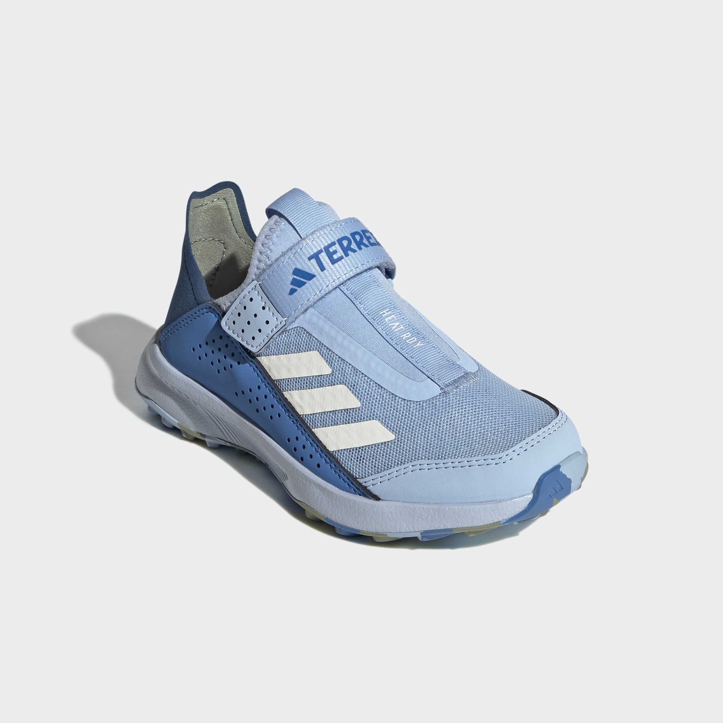Wanderschuh ADIDAS TERREX "VOYAGER 21 SLIP-ON TRAVEL", Kinder, Gr. 36, glow blau, sanftes weiß, ray blau, Synthetik, Textil, Schuhe Wanderschuh, für Kinder & Jugendliche