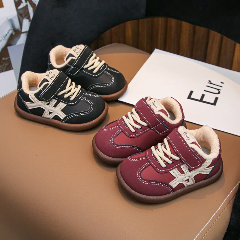 2023 Winter Neue Kindersportschuhe für Jungen und Mädchen Weiche, bequeme und vielseitige Freizeitschuhe für Kinder