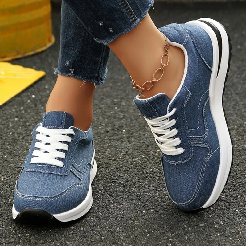 Bequeme Plateau-Jeans-Sneaker für Damen, Übergröße 43, Schnür-Sportschuhe für Damen, leichte, rutschfeste Wanderschuhe für Damen Image