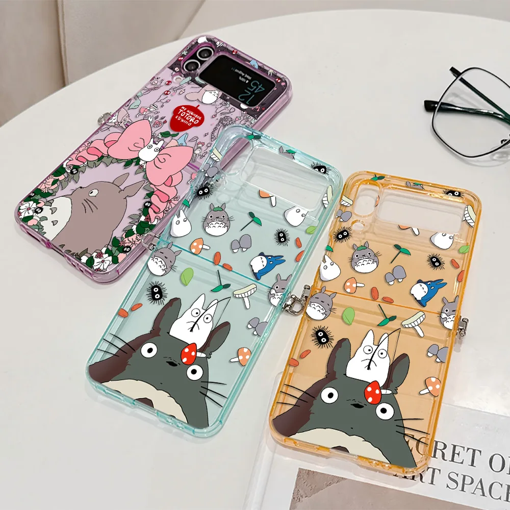 Hot Anime Niedliche Totoroes Handyhülle für Motorola Moto Razr 40 50 60 Ultra 5G Halbtransparente, faltbare, weiche TPU-Abdeckung Image