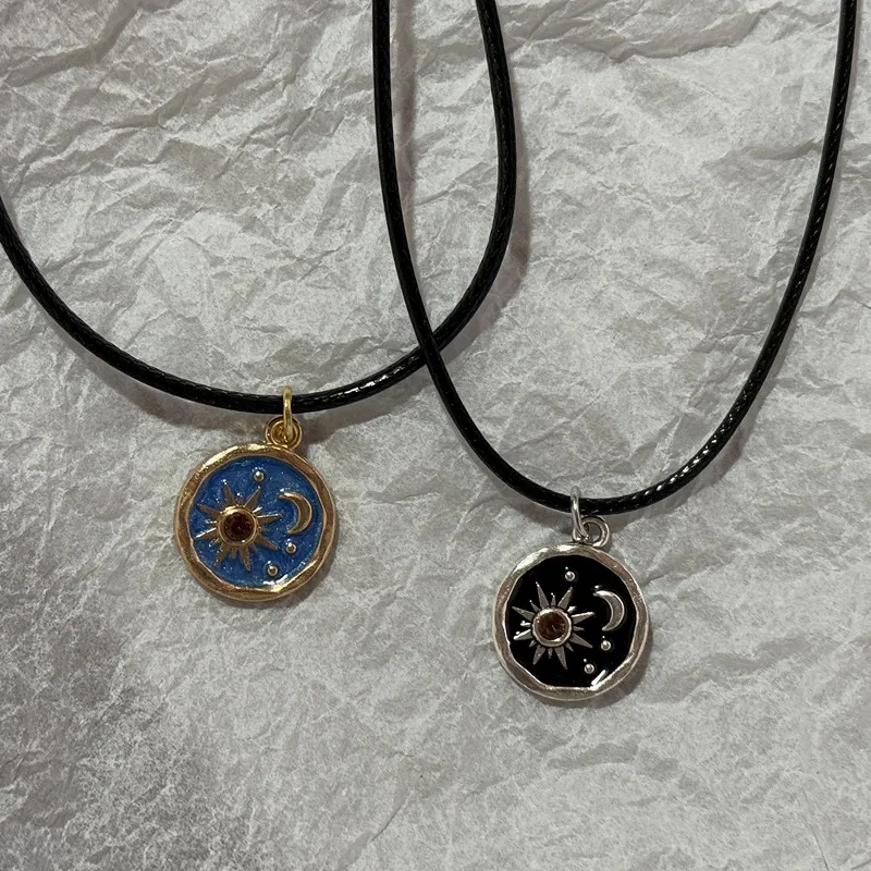 Vintage Mond Sonne Anhänger Halskette für Paare Image