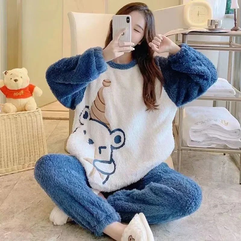Women Winter Thick Flannel Coral Velvet Pajama Set With Cartoon Bear gray m(40 55kg)